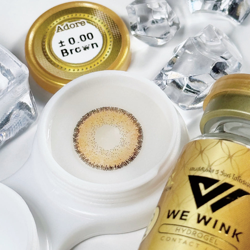 Adore Brown Color Lenses by We Wink fashion contact lenses – close-up on eye