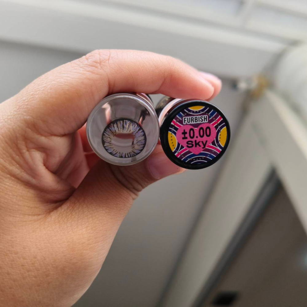 Furbish Blue Color Lenses by Wink Lens – full-face photo showing fashion lens effect