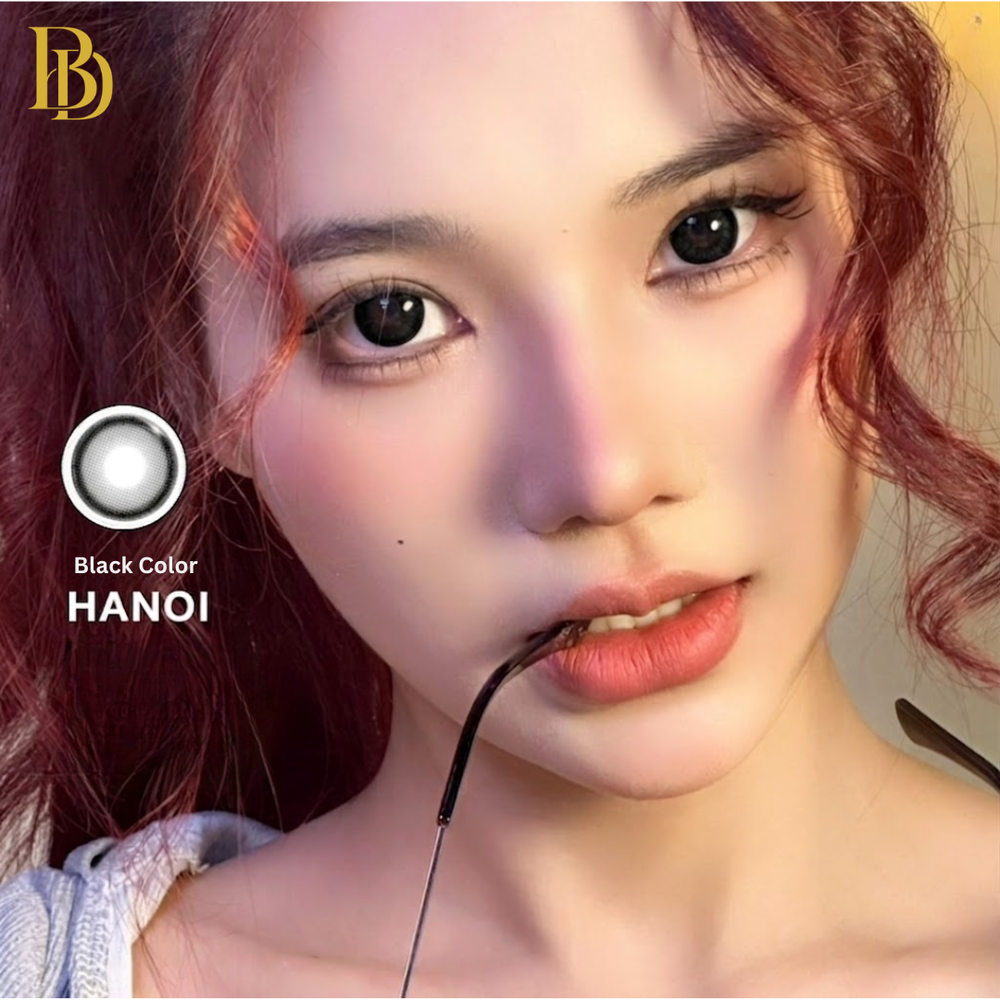 Hanoi Black fashion contact lenses – close-up on eye