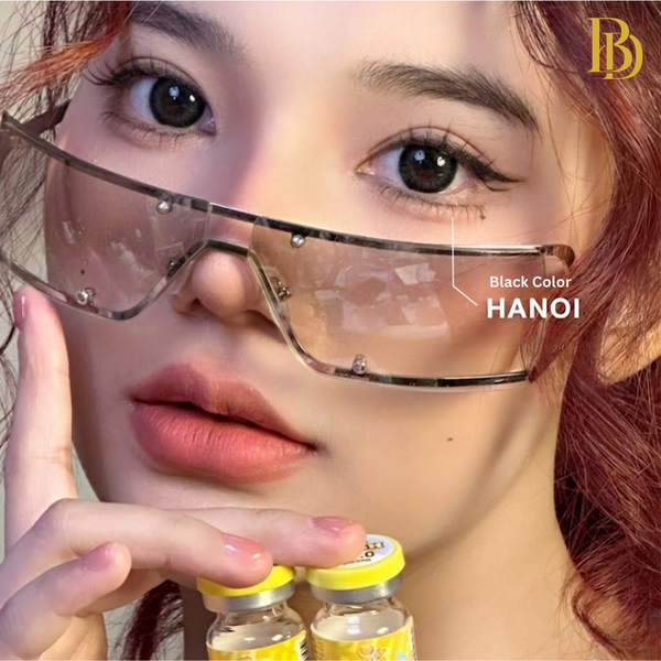 Hanoi Black Lenses – cosmetic lens on model with natural makeup
