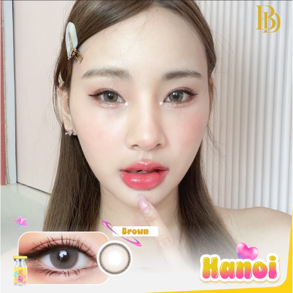 Hanoi Brown Lenses – cosmetic lens on model with natural makeup