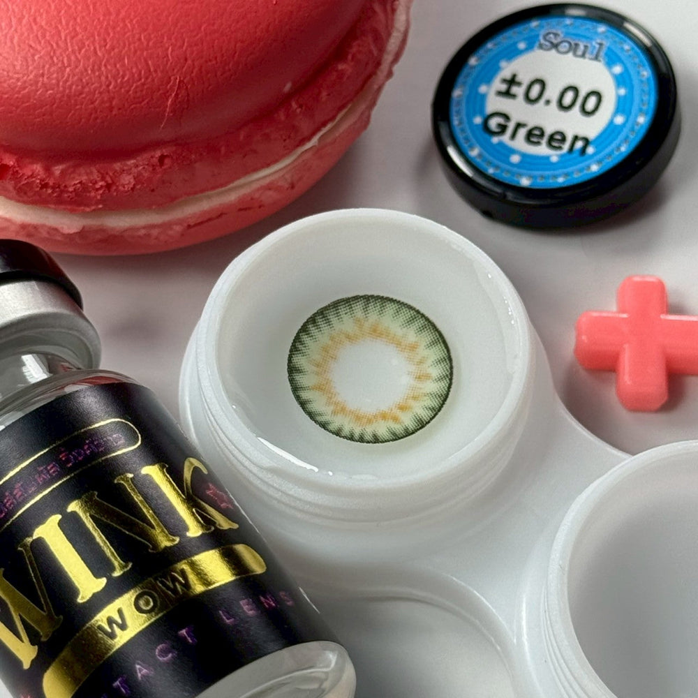 Soul Green Color Lenses by Wink Lens fashion contact lenses – close-up on eye